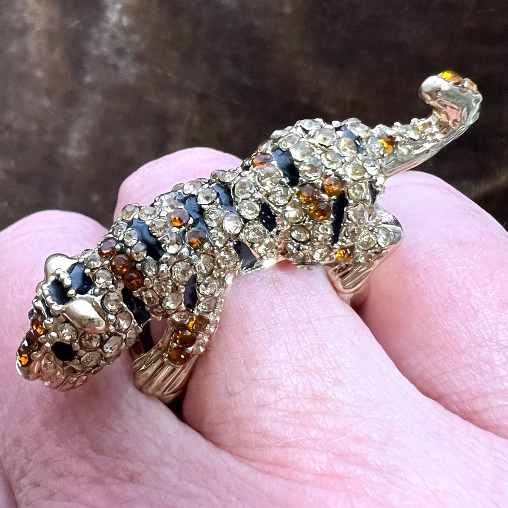 Unique Jeweled Tiger Ring Sz 12 Goldtone Black/Amber Rhinestones Costume Jewelry